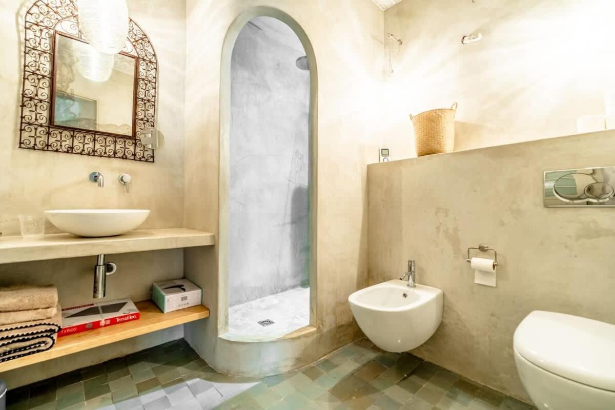 House In The Heart Of * Saint-Tropez