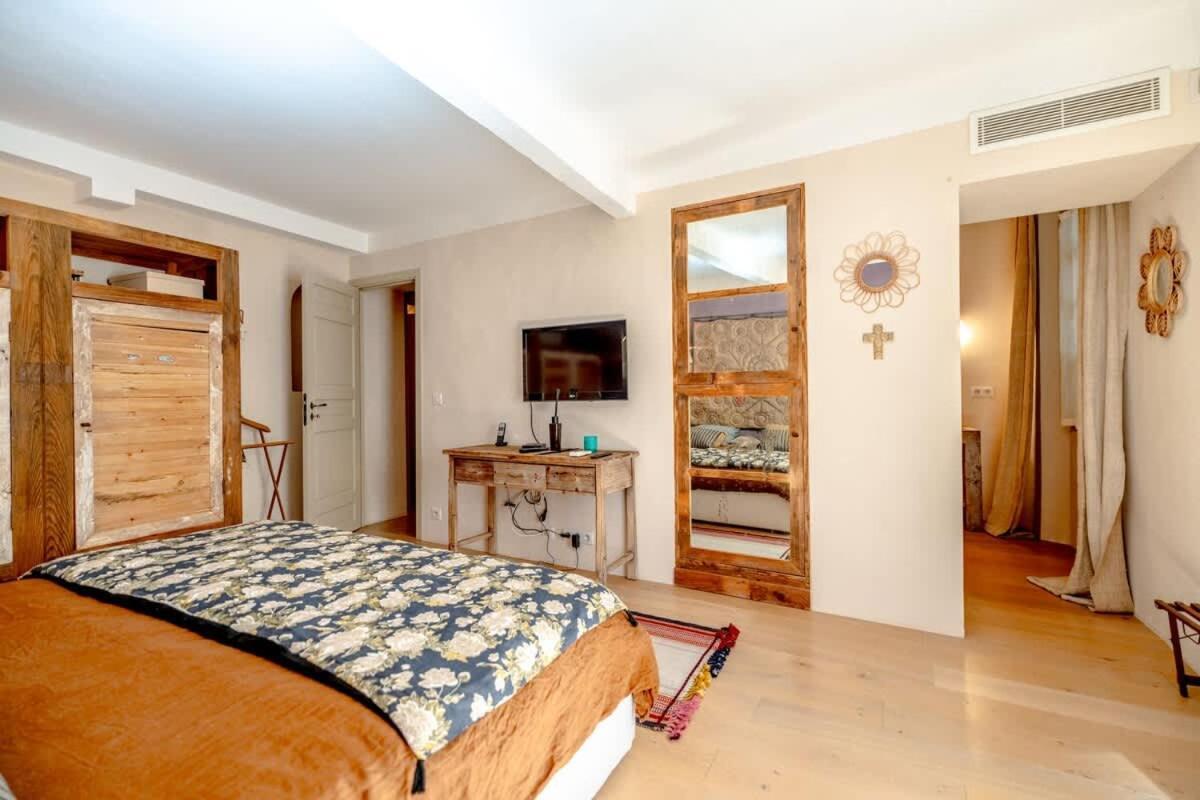 House In The Heart Of Hébergement de vacances Saint-Tropez